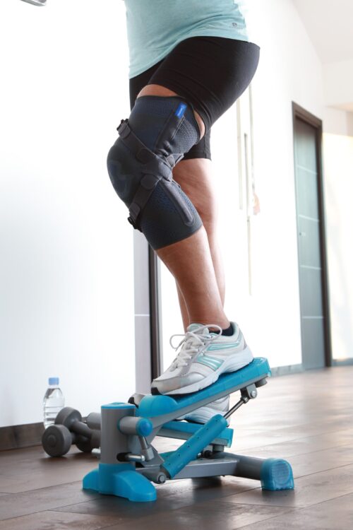 Action Reliever - Osteoarthritis Knee Brace - Image 2