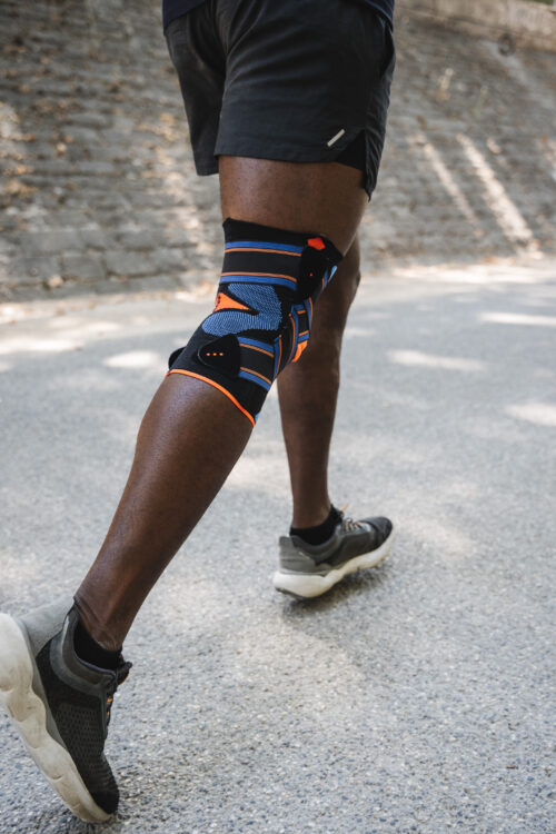 THUASNE SPORT - Novelastic Strapping Knee Brace - Image 2